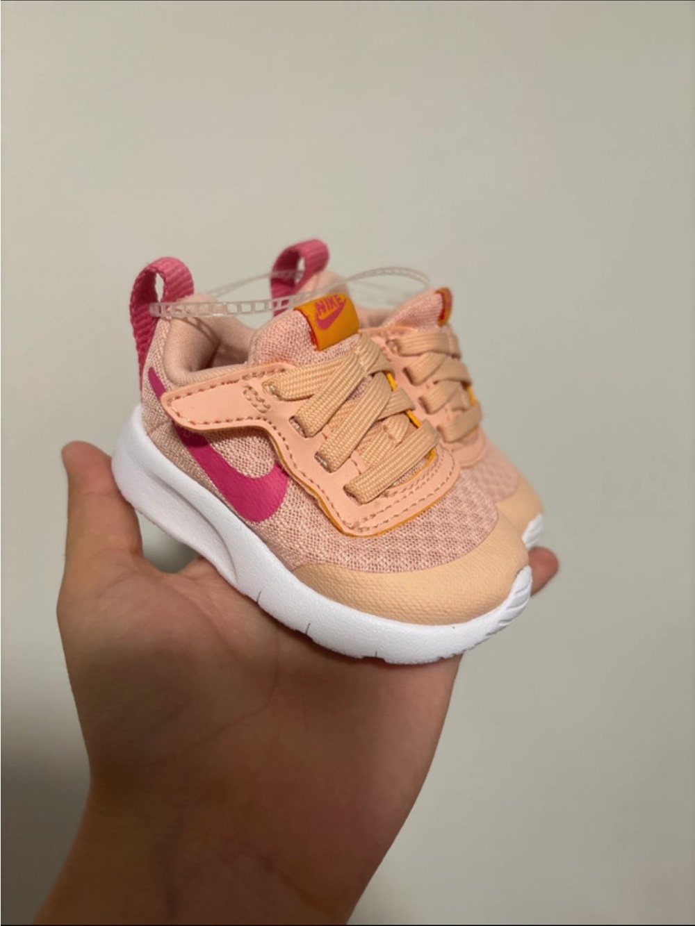 Nike Toddler Peach and Pink Lightweight Sneaker